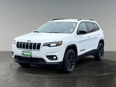 2023 Jeep Cherokee — rear three-quarter view