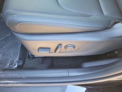 2026 Kia Sportage — photo 9 view