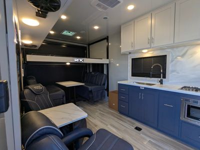 2026 IROK Trailers IROK LUXE — photo 7 view