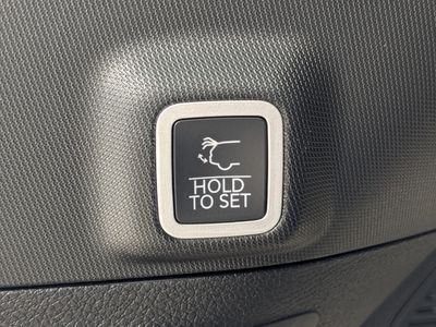 2026 Jeep Grand Cherokee — photo 13 view
