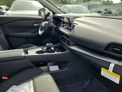 2026 Nissan Rogue — photo 32 view