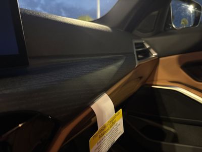 2026 BMW 3 Series 330i - Photo 18