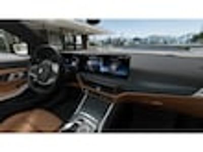 2026 BMW 3 Series 330i - Photo 33