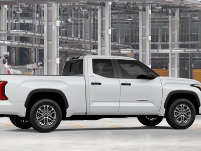 2026 Toyota Tundra — photo 11 view
