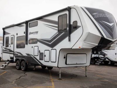 2023 Grand Design MOMENTUM 315G — front three-quarter view
