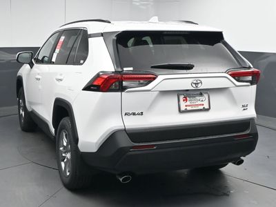 2025 Toyota RAV4 XLE SUV - Photo 4