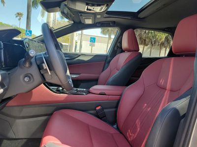 2024 Lexus NX - Photo 19
