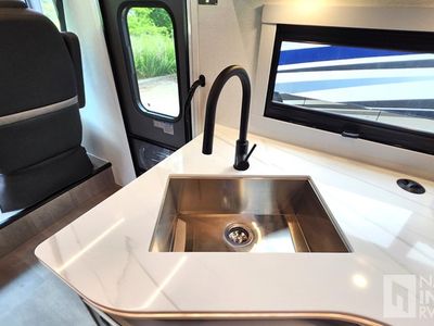 2026 Coachmen Euro - Photo 8