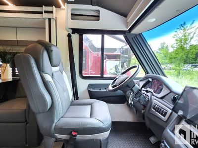 2026 Coachmen Euro - Photo 25