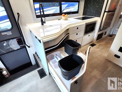2026 Coachmen Euro - Photo 14