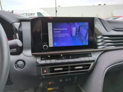 2026 Toyota Camry - Photo 17