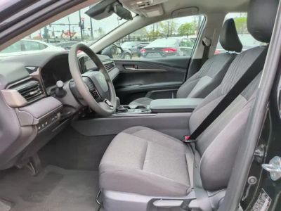 2026 Toyota Camry - Photo 13