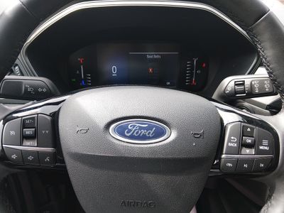 2024 Ford Escape — photo 12 view