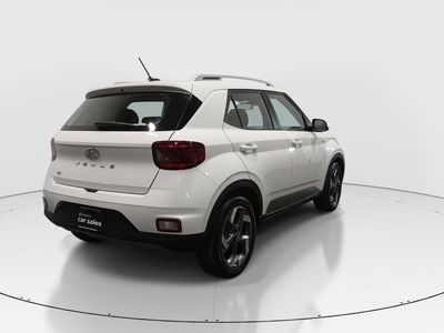 2025 Hyundai Venue — photo 7 view