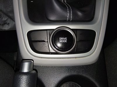 2025 Hyundai Venue — photo 19 view