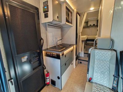 2026 Winnebago EKKO - Photo 8