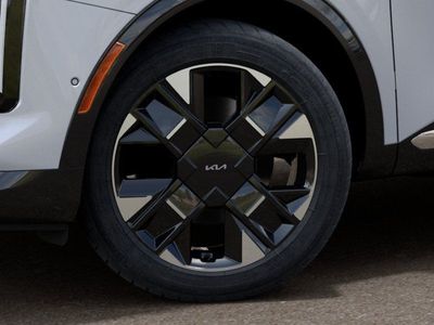 2026 Kia Sportage — photo 9 view