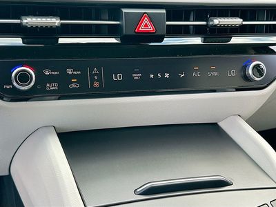 2026 Kia Sportage Hybrid — photo 16 view