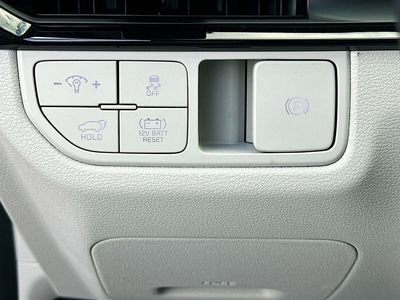 2026 Kia Sportage Hybrid — photo 10 view