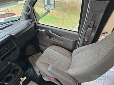 2026 Coachmen RV Freelander - Photo 15