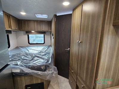 2026 Coachmen RV Freelander - Photo 40