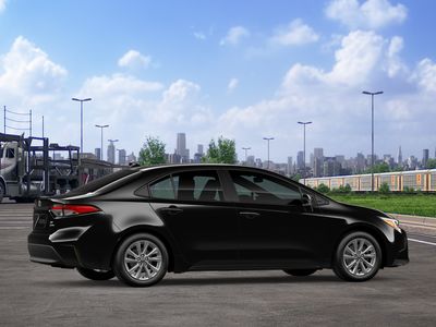 2026 Toyota Corolla Hybrid - Photo 13
