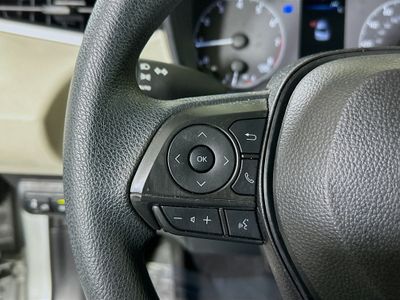 2025 Toyota Corolla — photo 16 view