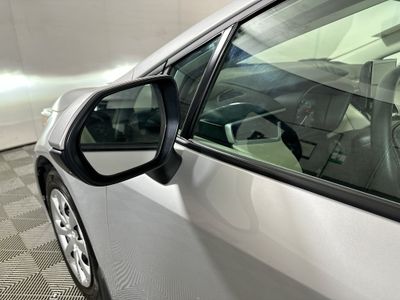 2025 Toyota Corolla — photo 10 view