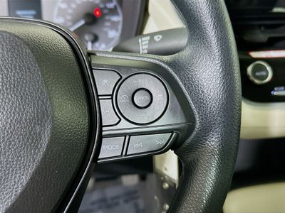 2025 Toyota Corolla — photo 17 view