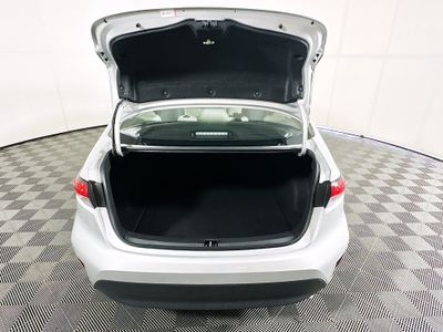 2025 Toyota Corolla — photo 30 view