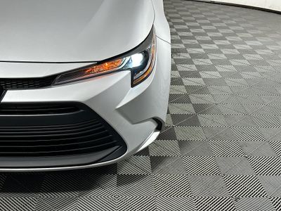2025 Toyota Corolla — photo 9 view