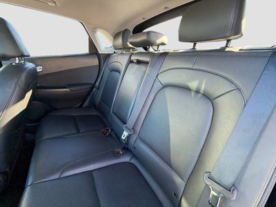 2022 Hyundai Kona — photo 18 view
