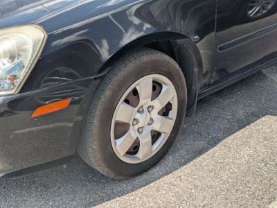 2008 Kia Optima — detail view
