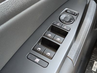 2026 Kia Sportage Hybrid — photo 32 view