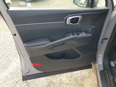 2026 Kia Sorento - Photo 5
