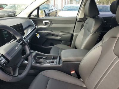 2026 Kia Sorento - Photo 8