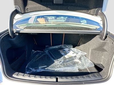 2026 BMW 3 Series — photo 21 view