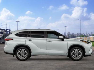 2026 Toyota Highlander Hybrid - Photo 14