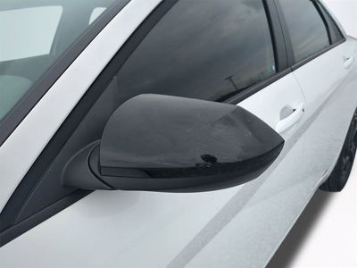 2026 Hyundai ELANTRA — photo 12 view