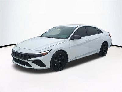 2026 Hyundai ELANTRA — photo 9 view