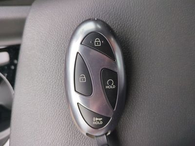 2026 Hyundai ELANTRA — photo 33 view