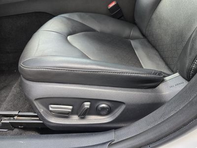 2023 Toyota Camry — photo 16 view