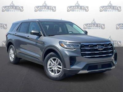 2026 Ford Explorer Active in Gray — front three-quarter view