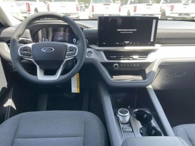 2026 Ford Explorer — photo 8 view
