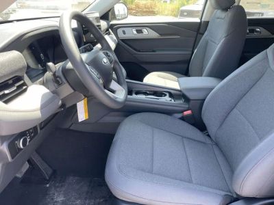 2026 Ford Explorer — photo 14 view