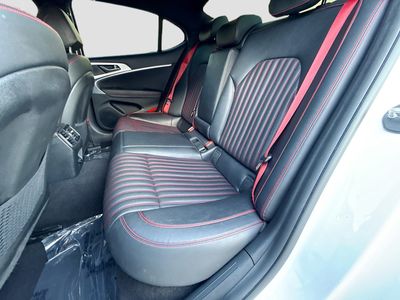 2022 Genesis G70 — photo 20 view