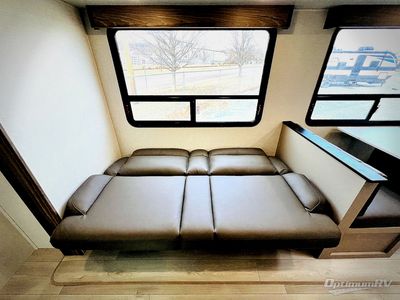 2025 K-Z Connect SE - Photo 16
