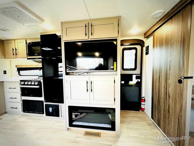 2025 K-Z Connect SE - Photo 18