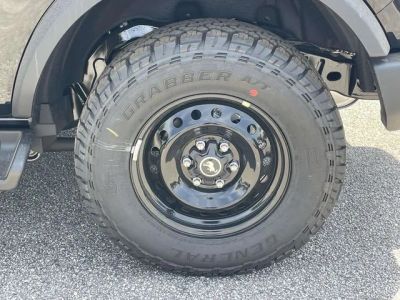 2026 Ford Bronco — photo 8 view
