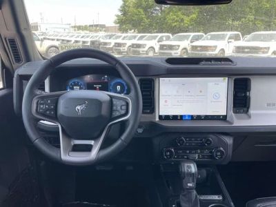 2026 Ford Bronco — photo 10 view